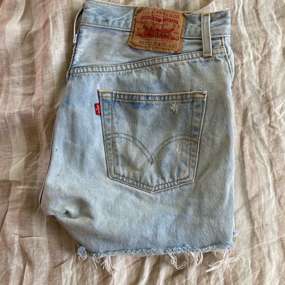 501XX LEVI CUT OFFS - Picture 3 of 3